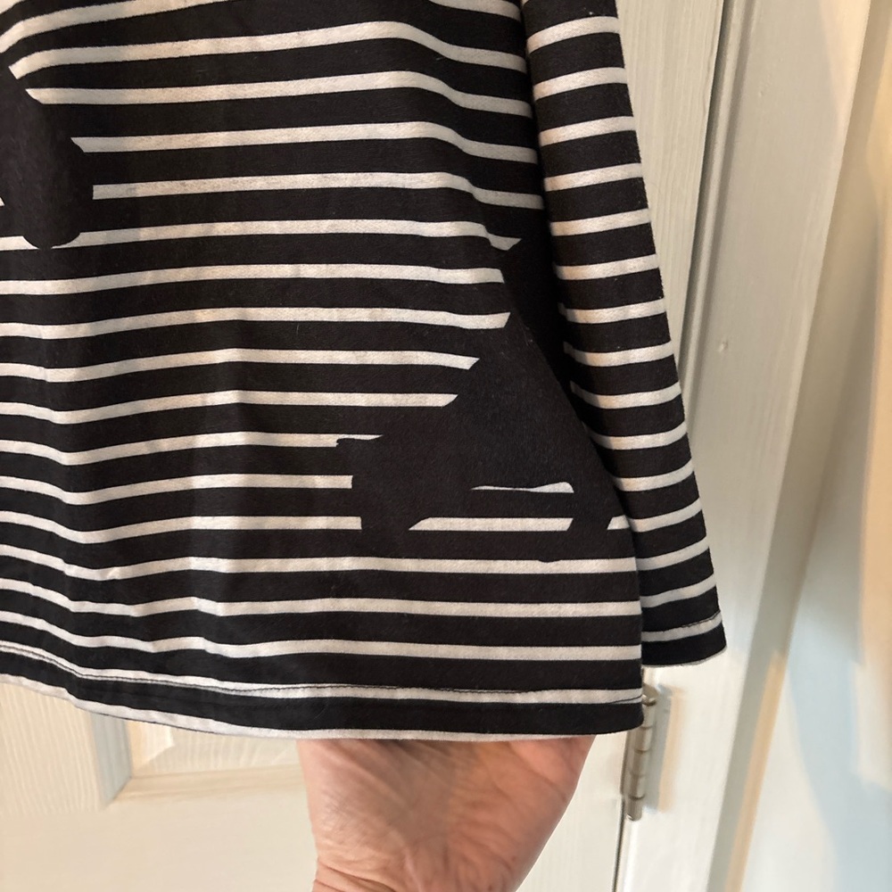 Misslook Black & White Striped Cat Graphic Long Sleeve Top – Size M - Picture 2 of 4